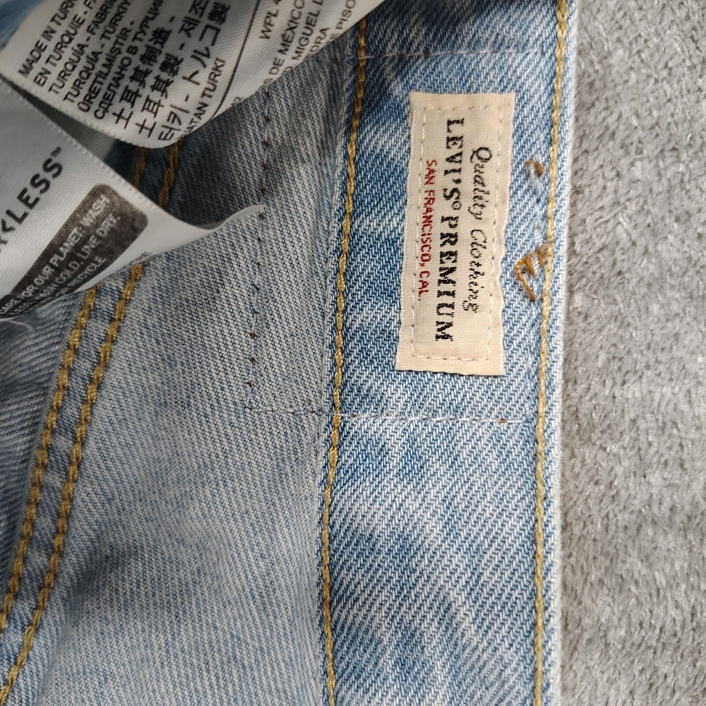 Levis Jeans Women 25x30 Blue 501 90s Premium Denim Light Wash Button Fly Classic - Picture 13 of 16